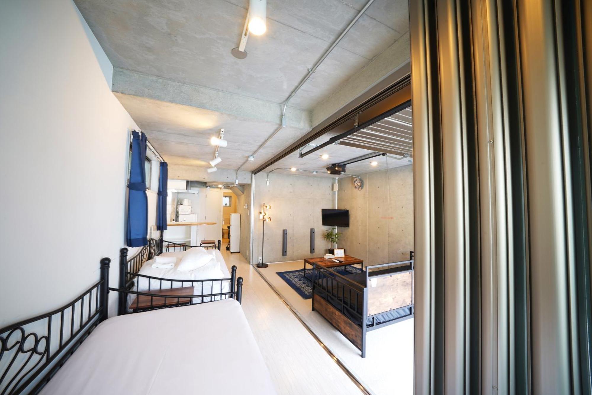 Laffitte Hirai Condominium Hotel Tokio Habitación foto